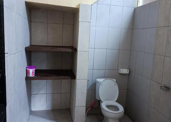Konukevi Caraka House 3*